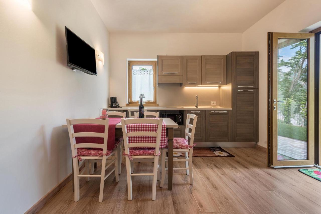 Nonno Bigi Rosa Apartment Tremosine Ngoại thất bức ảnh
