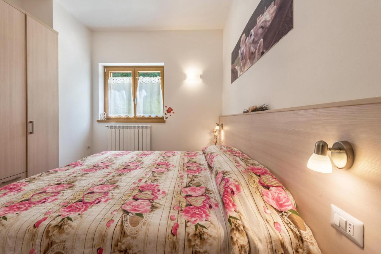 Nonno Bigi Rosa Apartment Tremosine Ngoại thất bức ảnh