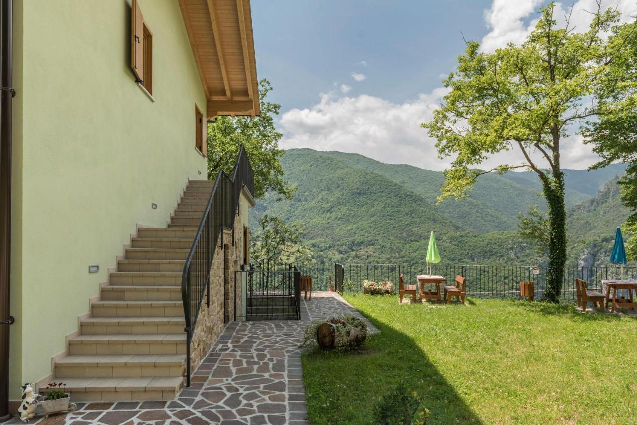 Nonno Bigi Rosa Apartment Tremosine Ngoại thất bức ảnh